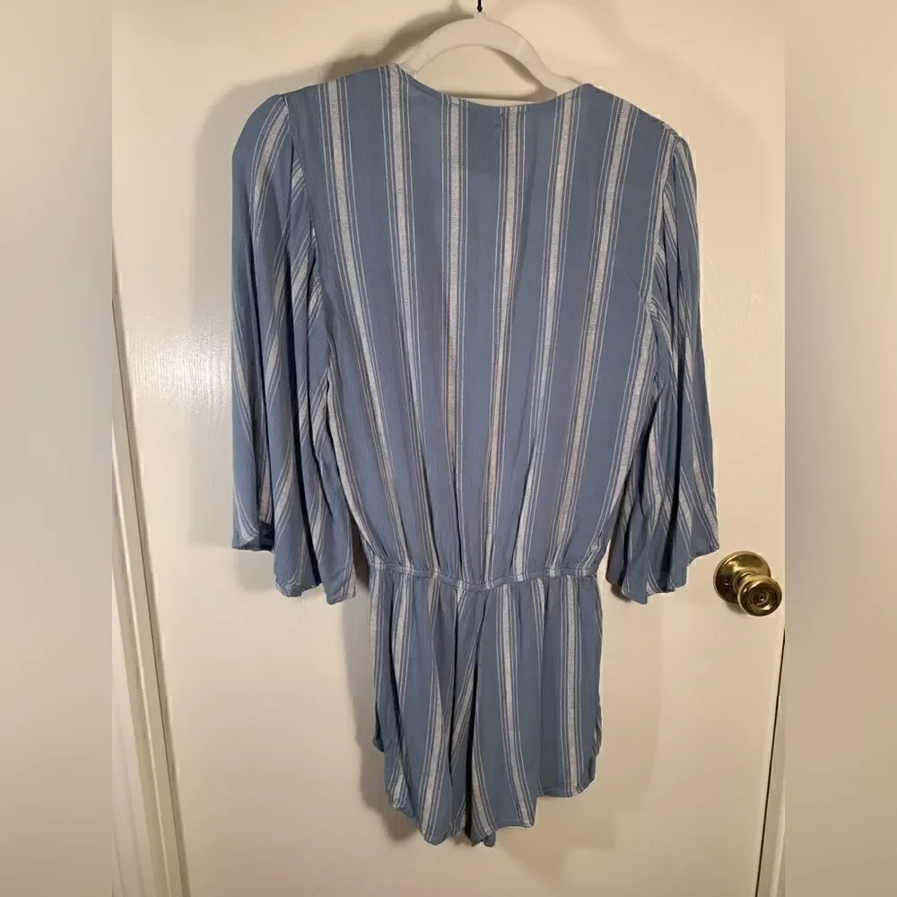 Blue life GUC blue/white striped bell sleeve shorts romper Size Small
